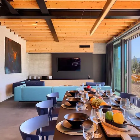 Terra 펜션 모토분